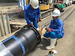 安全29基幹15号かきつばた高井神田導水管布設工事
